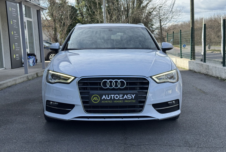 AUDI A3 SPORTBACK S-line 1.4 TFSi 122 ch / Xenon / Sieges chauffants / Carnet d'entretien / Garantie