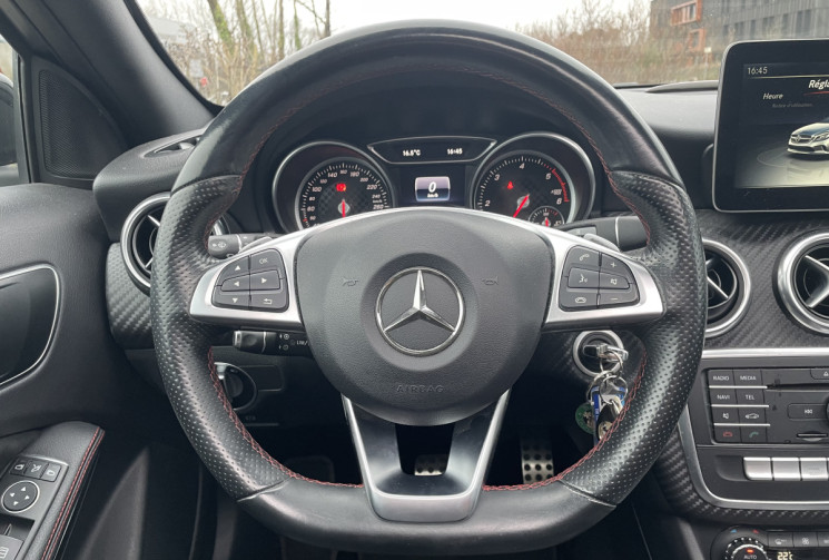 MERCEDES CLASSE A 200d 136 cv Fascination AMG Line * Toit Ouvrant * Caméra * Gris MAT * Phase 2