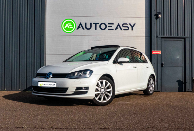 VOLKSWAGEN GOLF  VII 1.4 TSI 150 DSG Carat toit ouvrant LED entretien 100% VW