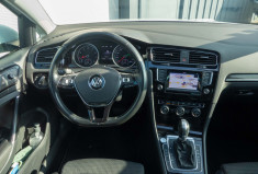 VOLKSWAGEN GOLF  VII 1.4 TSI 150 DSG Carat toit ouvrant LED entretien 100% VW