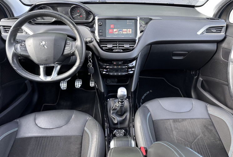 Peugeot 2008 1.6 BlueHDi 120cv Crossway - 1ère main - Attelage - Carplay