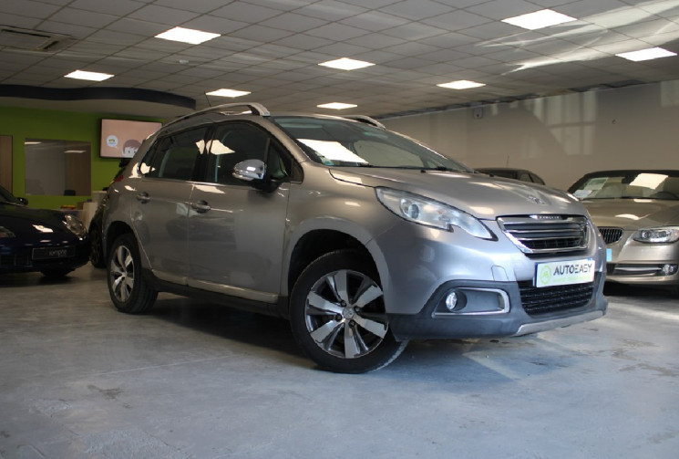 PEUGEOT 2008 82 CV  88 000 KM . DISTRIBUTION FAITE