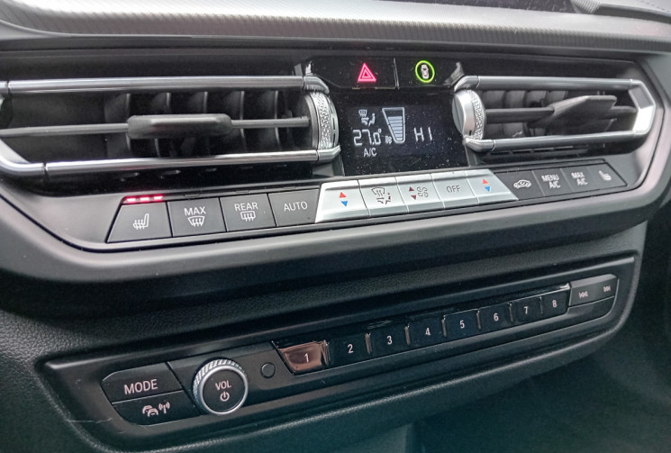 BMW SERIE 1 120 dA 190ch M Sport - Carplay - sièges chauffants - i-Cockpit