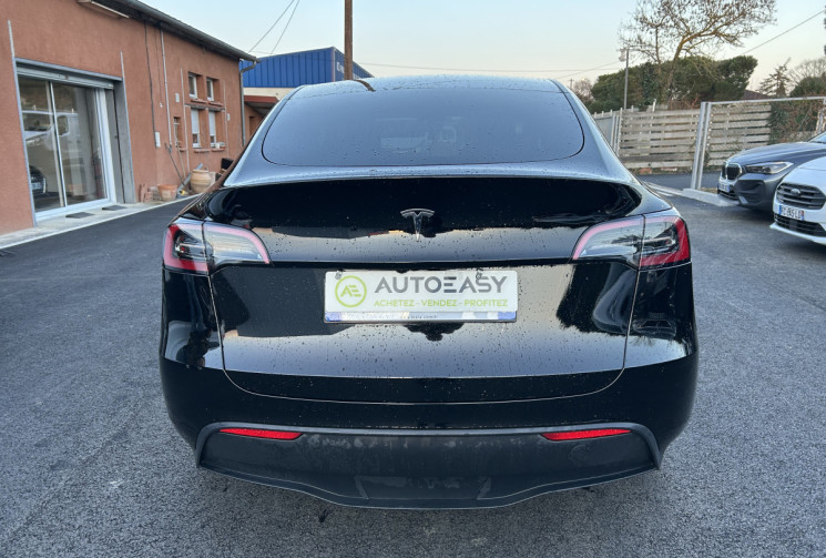 TESLA MODEL Y Standard 300 cv Propulsion 1 ère  main Garantie jusqu’en  2032