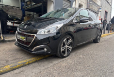 Peugeot 208 GT line 1.6 Blue HDi 99 cv origine France 3eme main / 