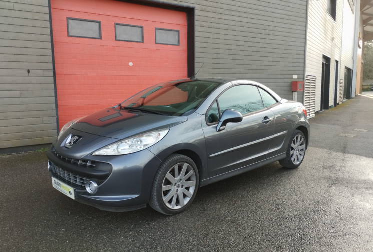 Peugeot 207 CC 1.6 VTi 120 Sport BVM5 / entretien Peugeot *45000 KM*