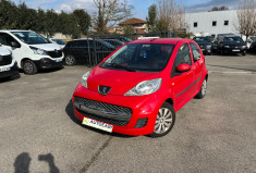 Peugeot 107 1.0 Trendy 68 ch / Boite auto / Clim