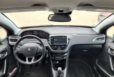 Peugeot 208 1.2 PURETECH 82 CH TECH EDITION - 1 ERE MAIN