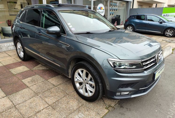 Volkswagen TIGUAN ALLSPACE 1.5 TSI / CARAT / SUIVI VW / 1er Main 