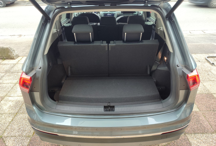 Volkswagen TIGUAN ALLSPACE 1.5 TSI / CARAT / SUIVI VW / 1er Main 