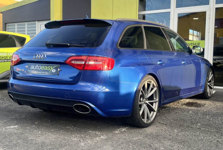 Audi RS4 Quattro Avant 4.2 TFSi V8 32V TS-Tronic 450 cv Boîte auto