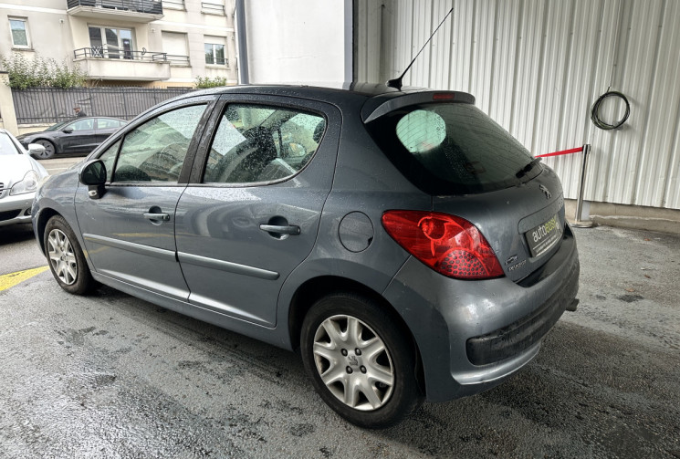 Peugeot 207 1.6 HDI 110