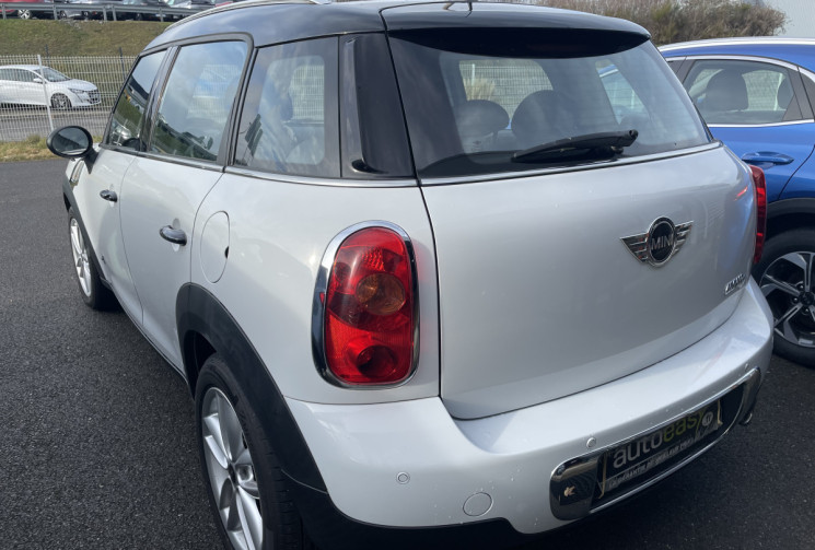 Mini COUNTRYMAN COOPER 1.6 DPF ALL 4 112 CV PACK CHILI