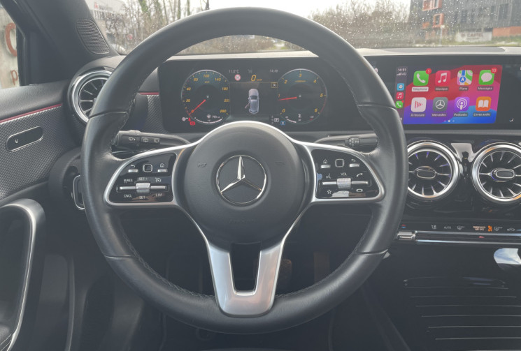 Mercedes CLASSE A 180d 116cv * Toit Ouvrant * Carplay * Caméra * Led d'ambiance * Sièges Chauffants