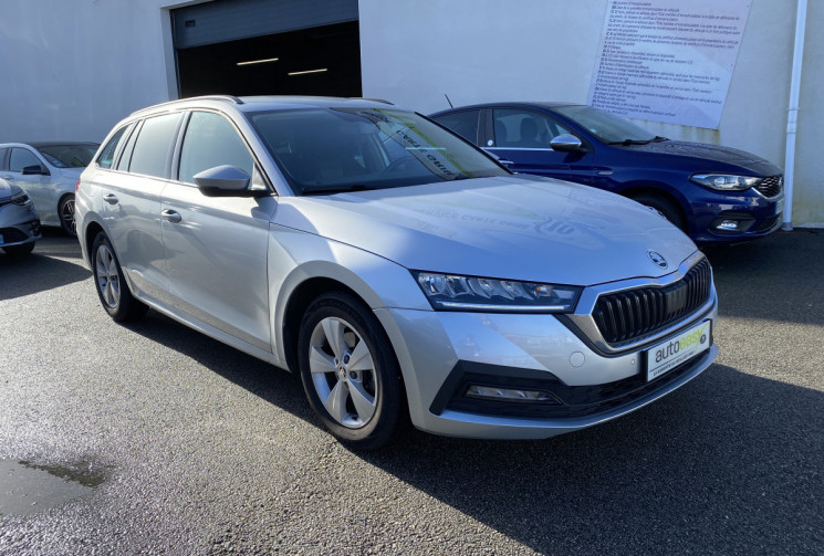 Skoda Octavia Combi 2.0 TDi DSG7 150 CV BVA BUSINESS