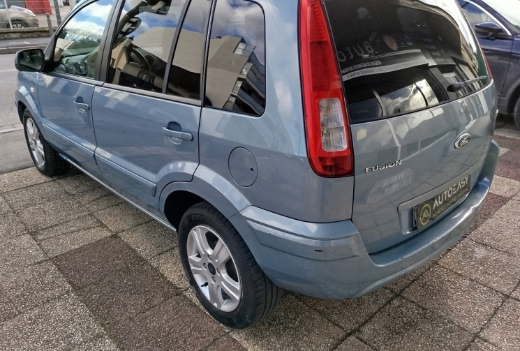 Ford FUSION 1.6 TDCi  90ch 