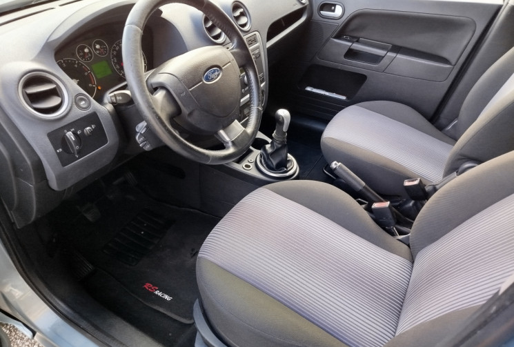 Ford FUSION 1.6 TDCi  90ch 