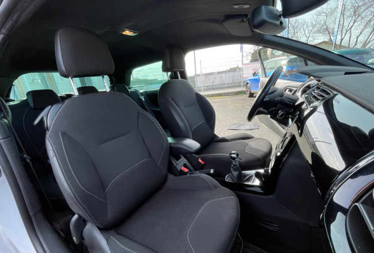 DS DS3 1.6 HDI 99 CV - BON ETAT - GARANTIE 12 MOIS