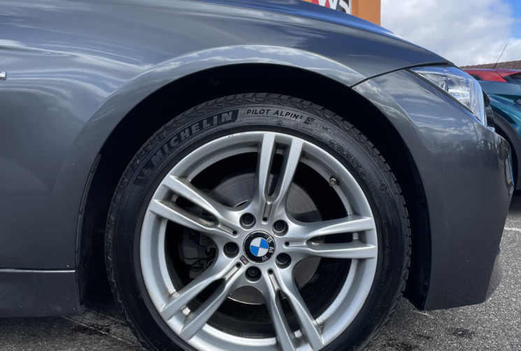 BMW Série 3 320dA xDRIVE 184ch Sport 