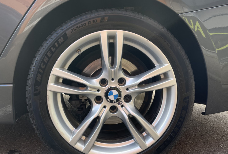 BMW Série 3 320dA xDRIVE 184ch Sport 