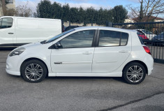 Renault CLIO III (B/C85) 1.6 16v 128 ch GT 5p