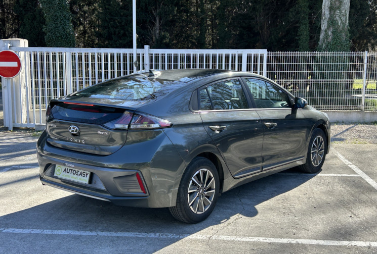 Hyundai Ioniq 38,3 kWh 136 Intuitive 1° main / Garantie constructeur 07/2026 / Entretien Hyundai