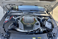 Audi RS4 2.9 TFSI V6 450 ch  Gris Nardo / Frein Ceramique / Pack Dynamic RS / Carbone int-ext / Full