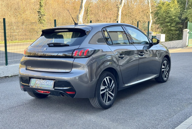 Peugeot 208 Allure 1.2 100 ch / Camera / Carplay / GPS / Entretien à jour / Garantie 6 mois