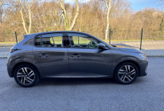 Peugeot 208 Allure 1.2 100 ch / Camera / Carplay / GPS / Entretien à jour / Garantie 6 mois