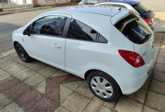 Opel CORSA D 3 portes Phase 2 1.0 i 65 cv