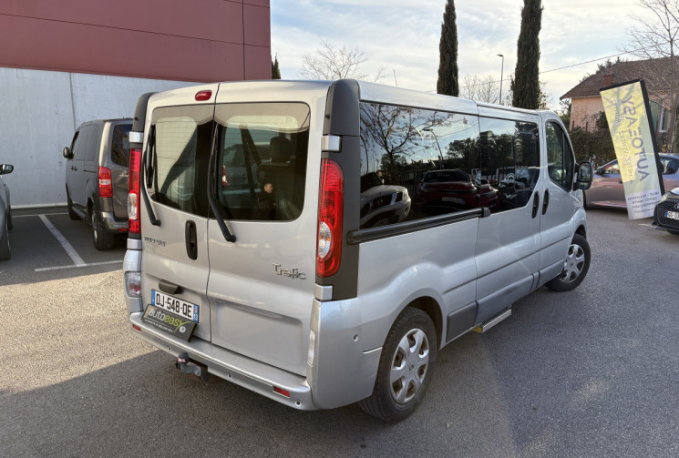 Renault TRAFIC Combi 9 places rallongé / Luxe cuir / 2.0 DCI 90 cv 