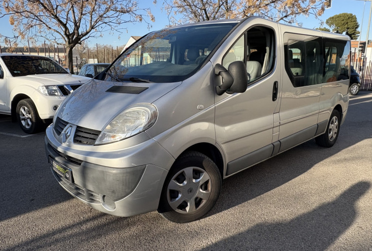 Renault TRAFIC Combi 9 places rallongé / Luxe cuir / 2.0 DCI 90 cv 