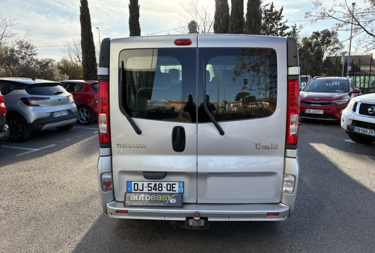 Renault TRAFIC Combi 9 places rallongé / Luxe cuir / 2.0 DCI 90 cv 