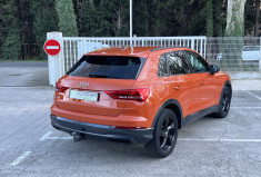 Audi Q3 35 TFSI 150 Design S Tronic 7 / Attelage Electrique / Sièges Chauffants / Carplay 