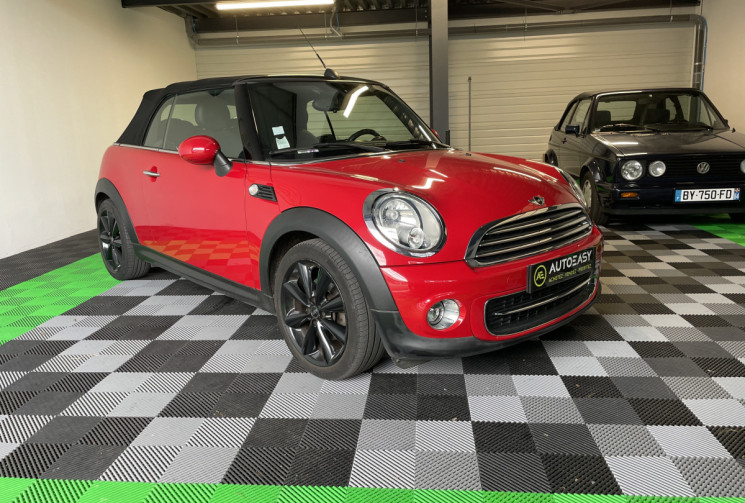 Mini Cooper MINI Cabriolet Cooper 122 ch Pack Chili (suivi BMW complet)