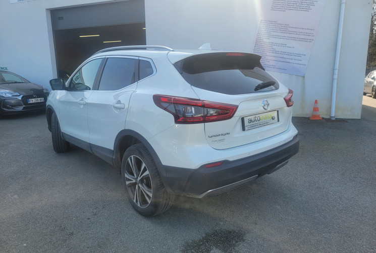 Nissan Qashqai 1.5 dCi 110 ch N-Connecta 99g