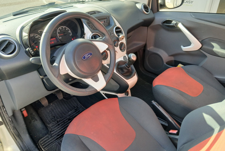 Ford KA TITANIUM 1.2 i 69