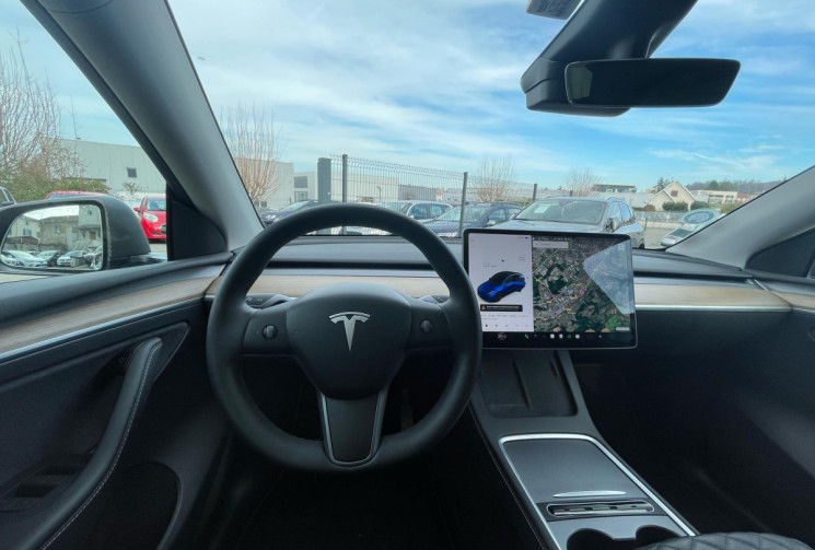 Tesla MODEL Y LONG RANGE DUAL MOTOR / GRANDE AUTONOMIE / 450 CH 