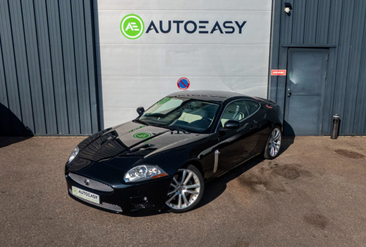 Jaguar XK8 4.2 v8 coupé 416 cv