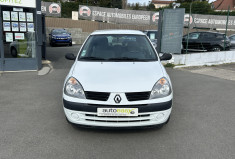 Renault CLIO II 5 Portes Phase 2 1.2 i 60cv