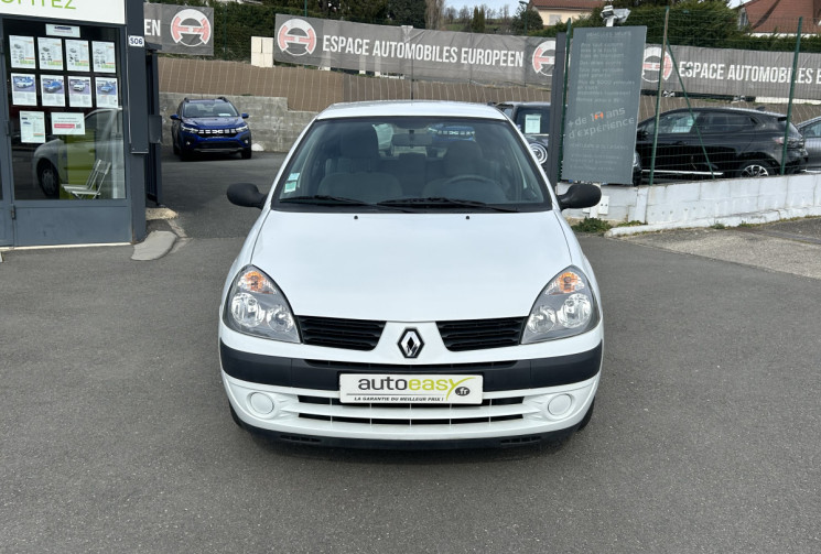 Renault CLIO II 5 Portes Phase 2 1.2 i 60cv