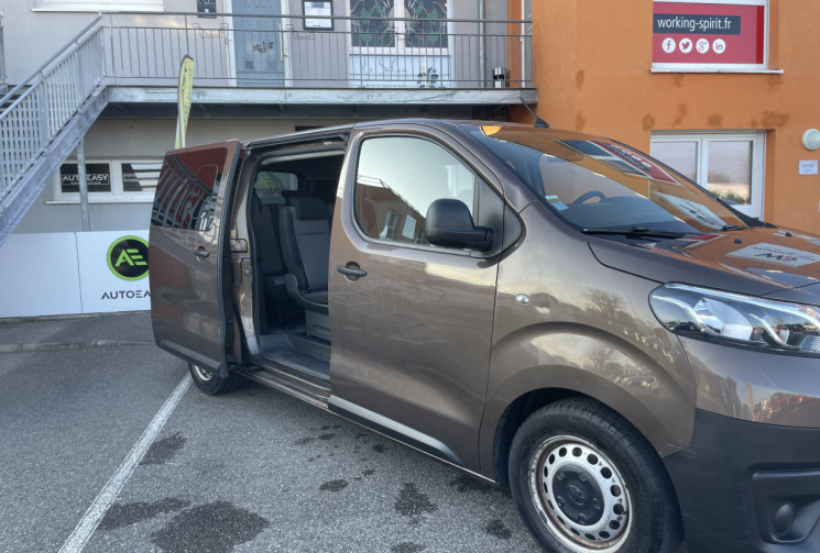 Toyota PROACE COMBI Long 115 D-4D Dynamic / 9 places