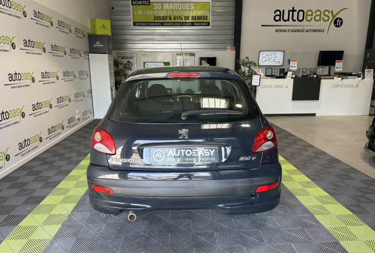 Peugeot 206+ 1.1 i 60 CH 1ERE MAIN