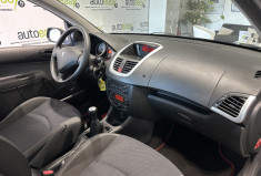 Peugeot 206+ 1.1 i 60 CH 1ERE MAIN