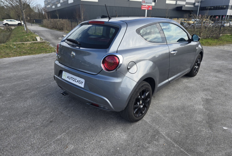 Alfa Romeo MITO Exclusive 1.4 TB MultiAir 135 ch Exclusive *faible kilométrage * full cuir Rouge*