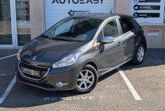 Peugeot 208 1.2 PureTech 82 ch Style / Distribution chez peugeot 01/25 / Entretien intégral