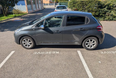 Peugeot 208 1.2 PureTech 82 ch Style / Distribution chez peugeot 01/25 / Entretien intégral