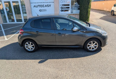 Peugeot 208 1.2 PureTech 82 ch Style / Distribution chez peugeot 01/25 / Entretien intégral