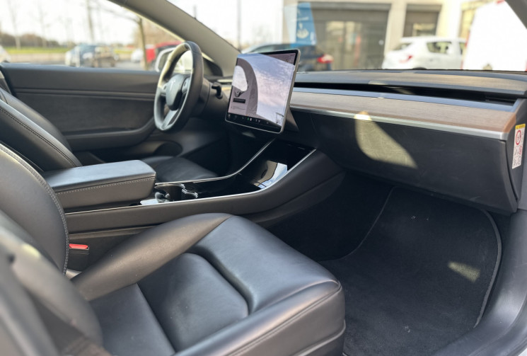 Tesla MODEL 3 Standard Range Plus SR+ RWD / Jantes 18 Pouces / TVA récupérable