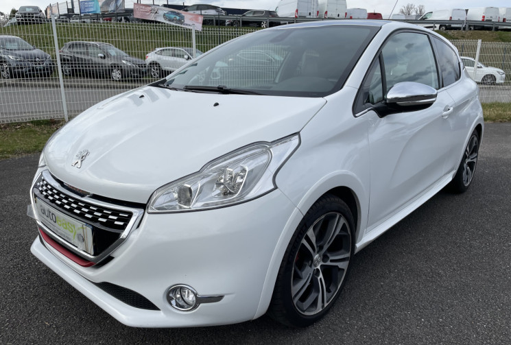 Peugeot 208 1.6 THP  16 V 200 CV 90000 KMS